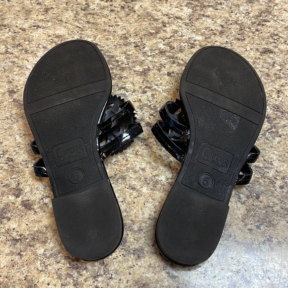 Circus by Sam Edelman Thong Sandals. Girls Size 5. Shiny Black. GUC - Picture 8 of 9
